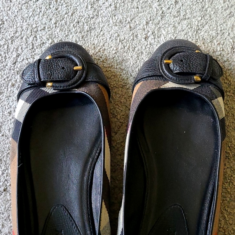 Burberry Flats